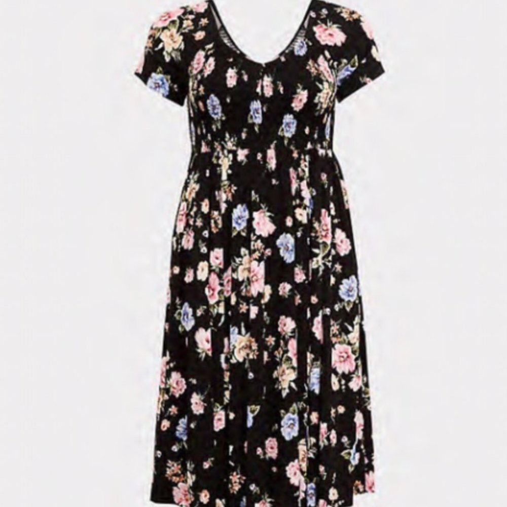 Torrid Black Floral Challis Midi Dress (Size 1)